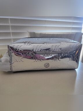 Michael Kors Silver Jet Set Cosmetic Pouch